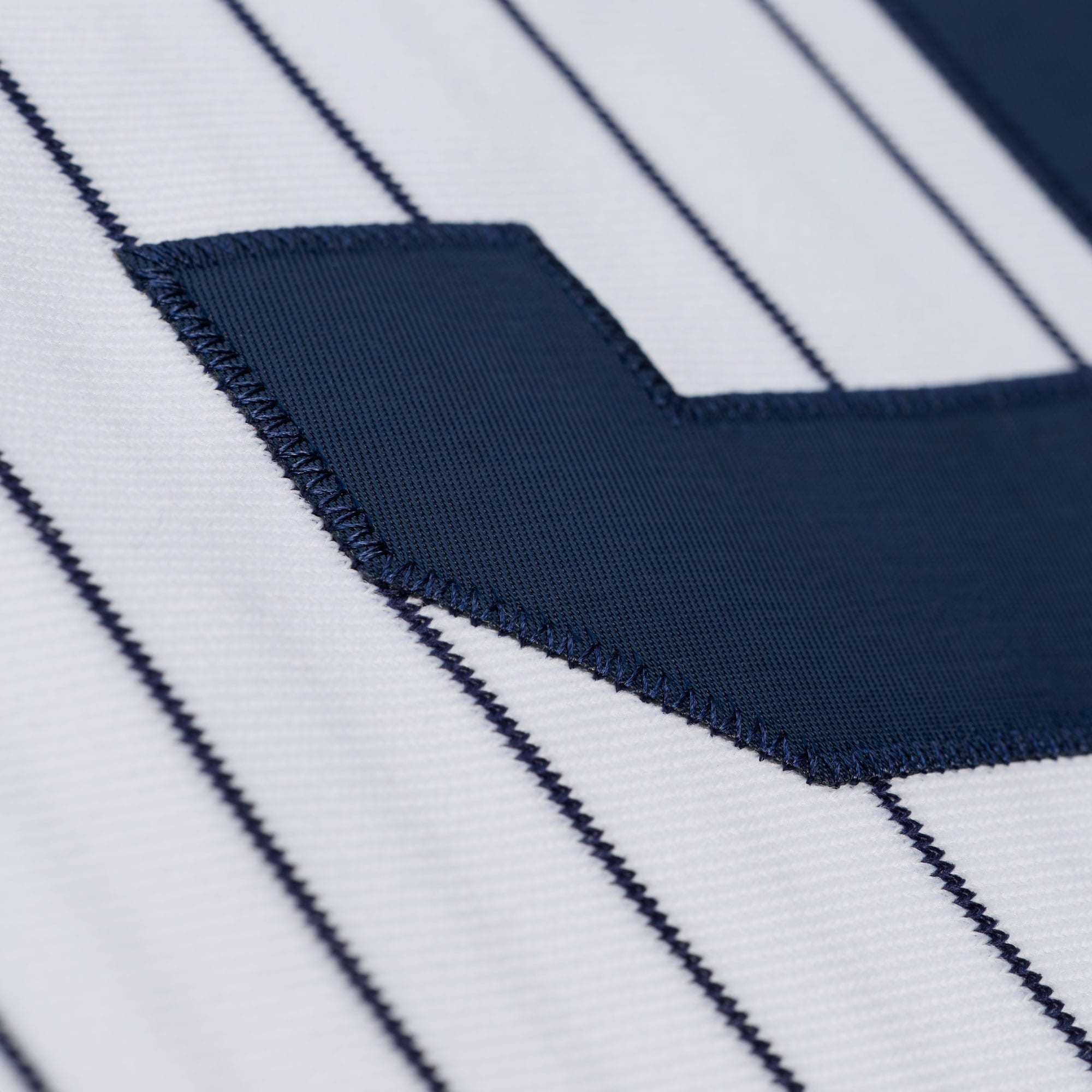 men-s-new-york-yankees-cc-sabathia-mitchell-ness-white-2009-cooperstown-collection-11
