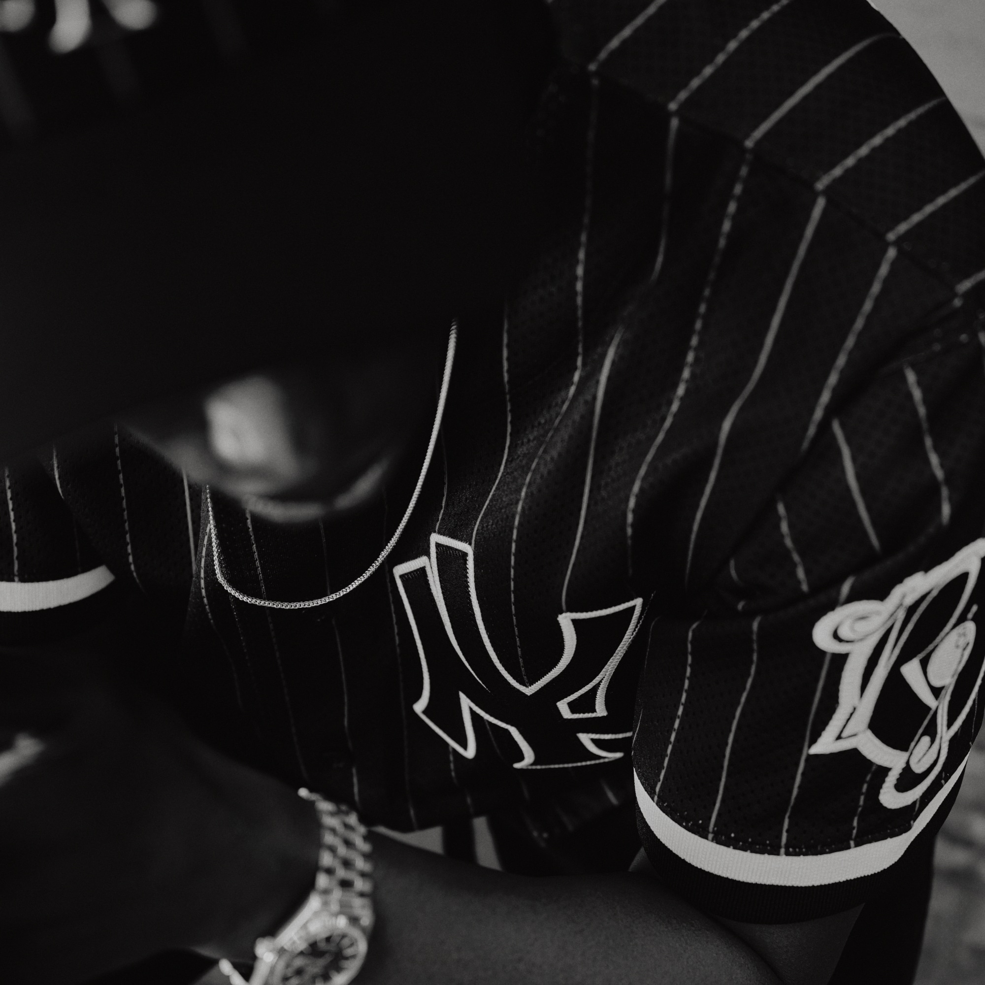men-s-new-york-yankees-jay-z-reasonable-doubt-x-mitchell-ness-black-baseball-jersey-12